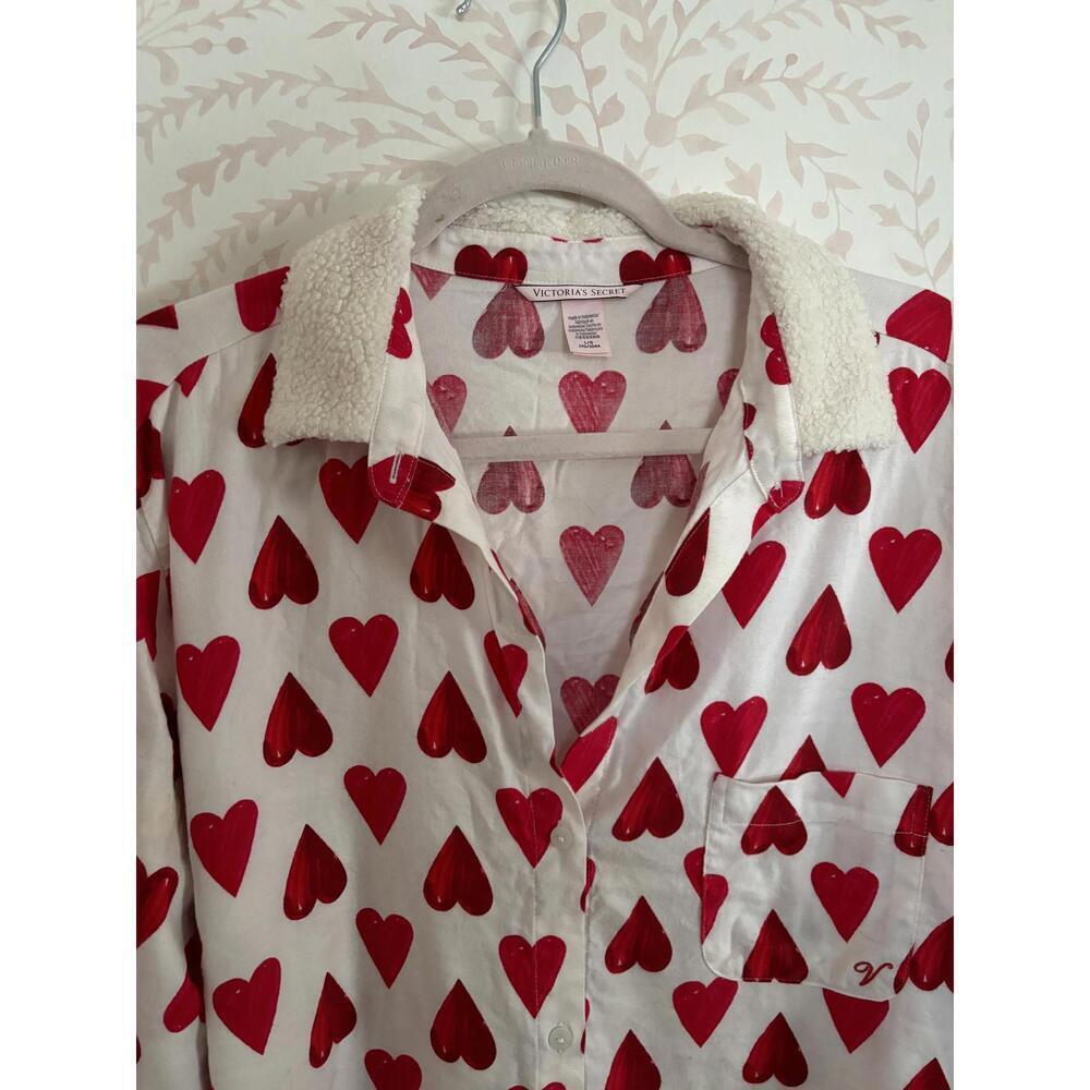 Victoria's Secret Heart Print Button-Up Sherpa Li… - image 3